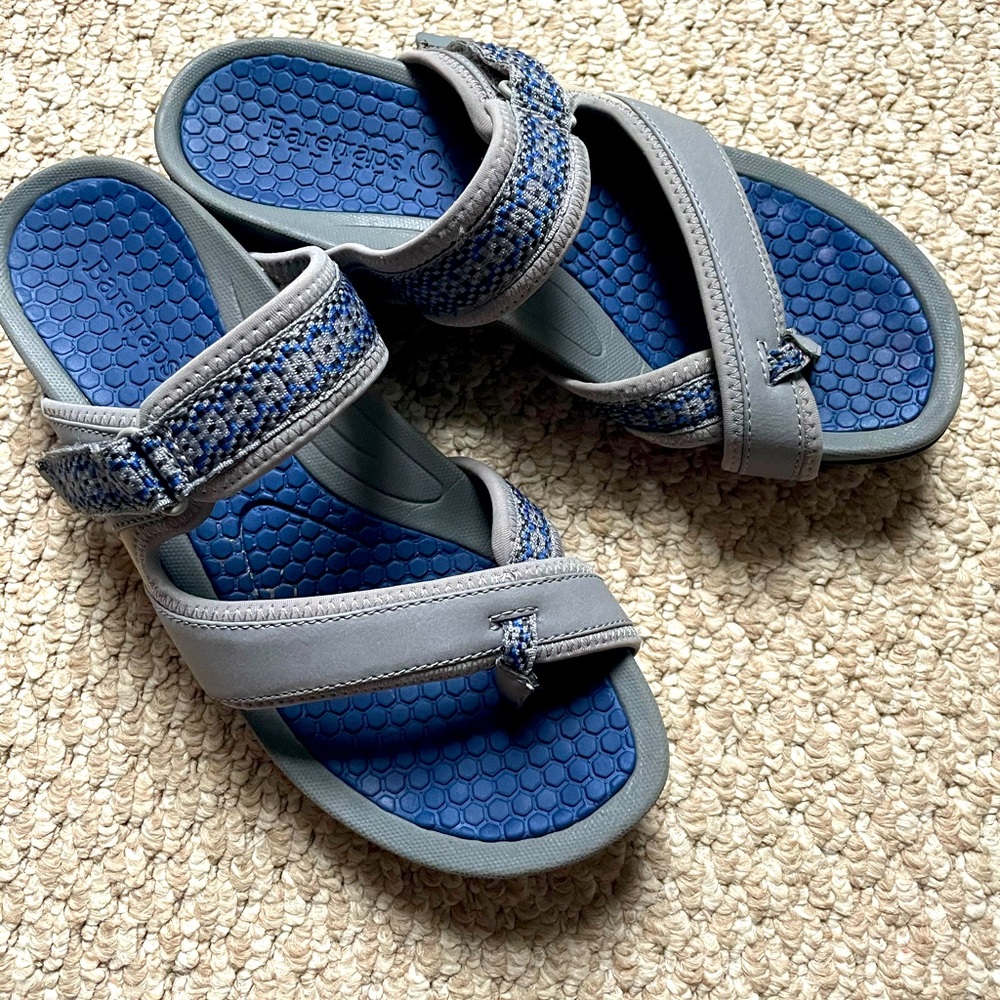 BareTraps Sandals